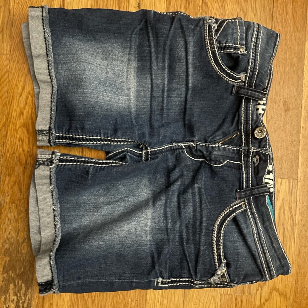 Wallflower shorts